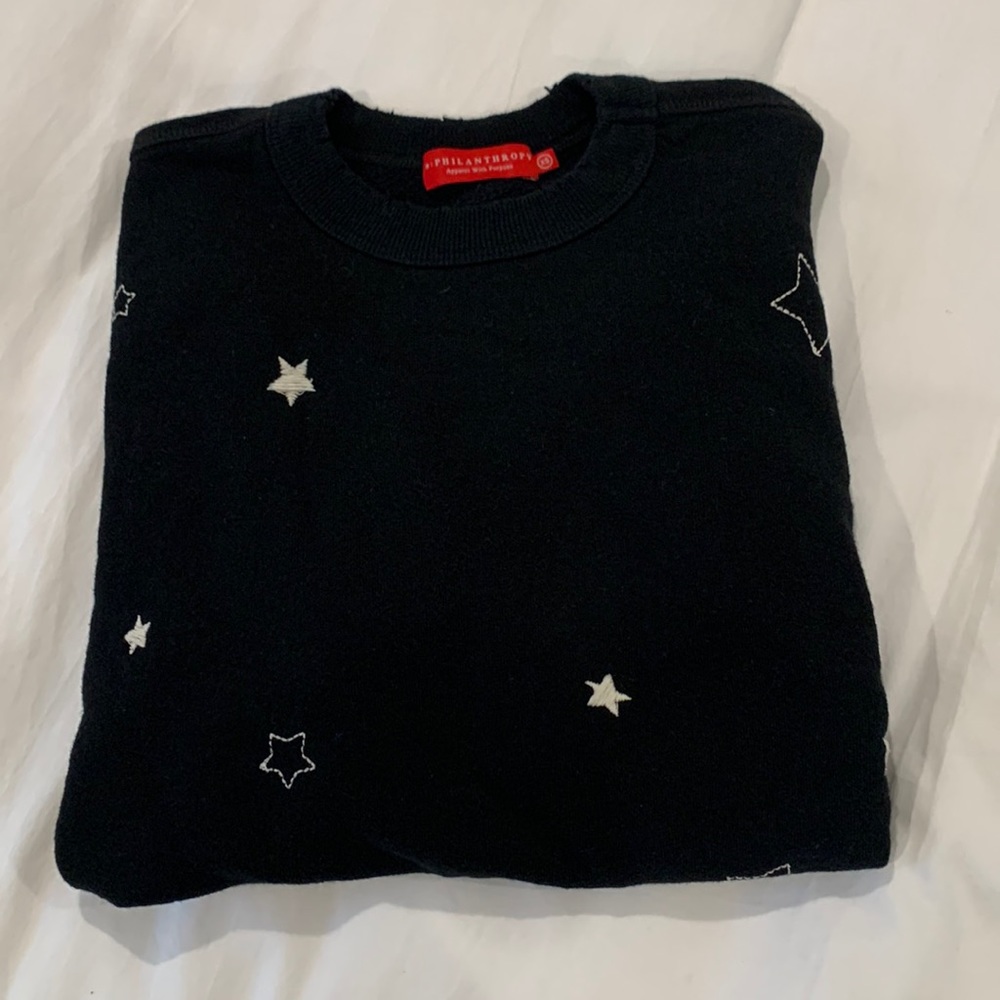 BRAND: PHILANTHROPY — COLOR: BLACK SHIRT WITH WHITE STARS — SIZE: XS